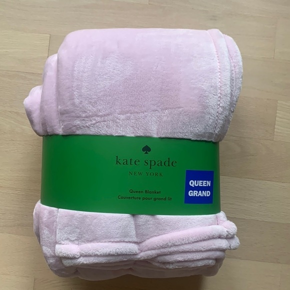 kate spade Other - NEW KATE SPADE  Pink Queen Blanket